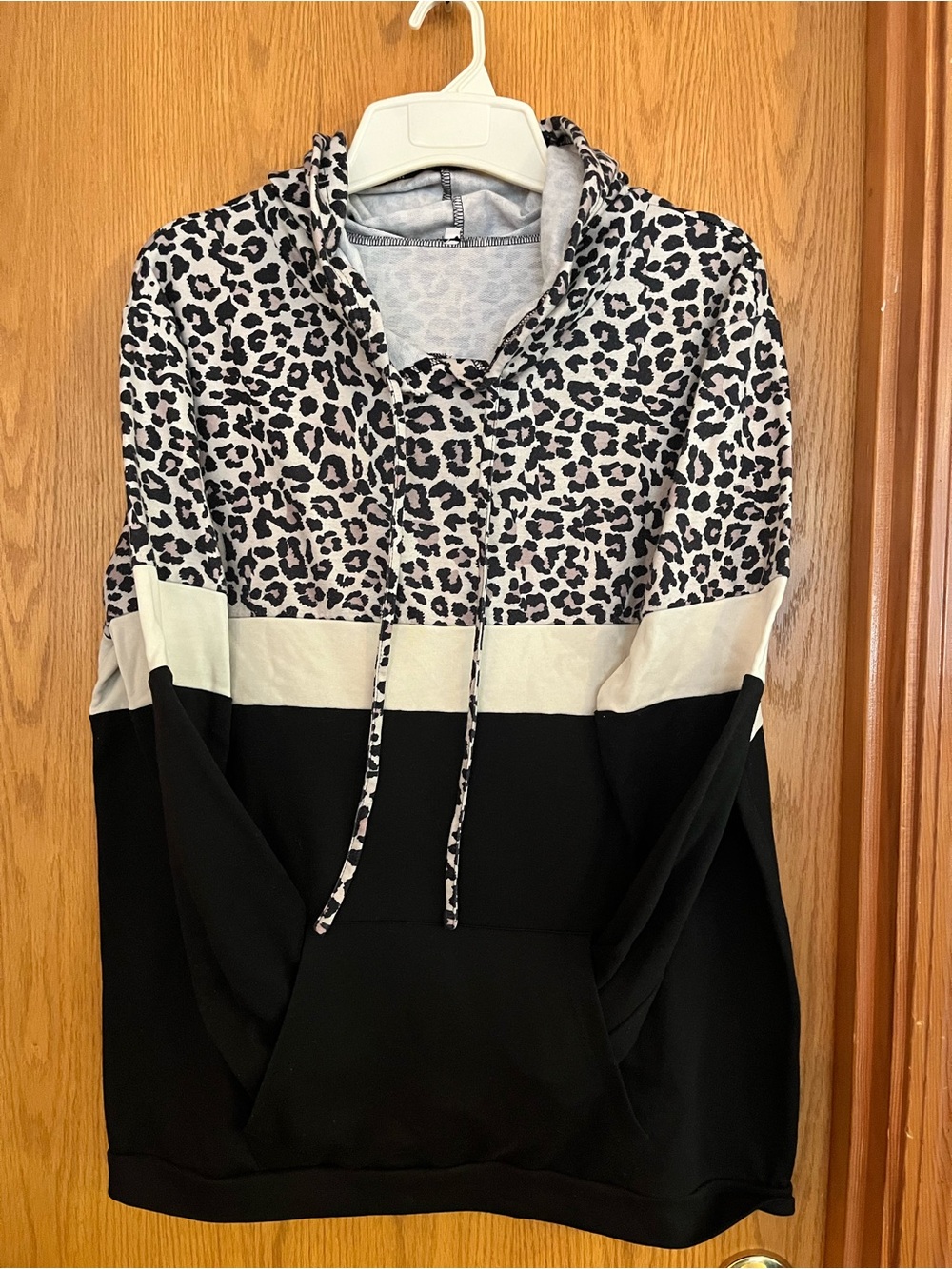 Cheetah print XXL Pullover with Black & Cream Trim